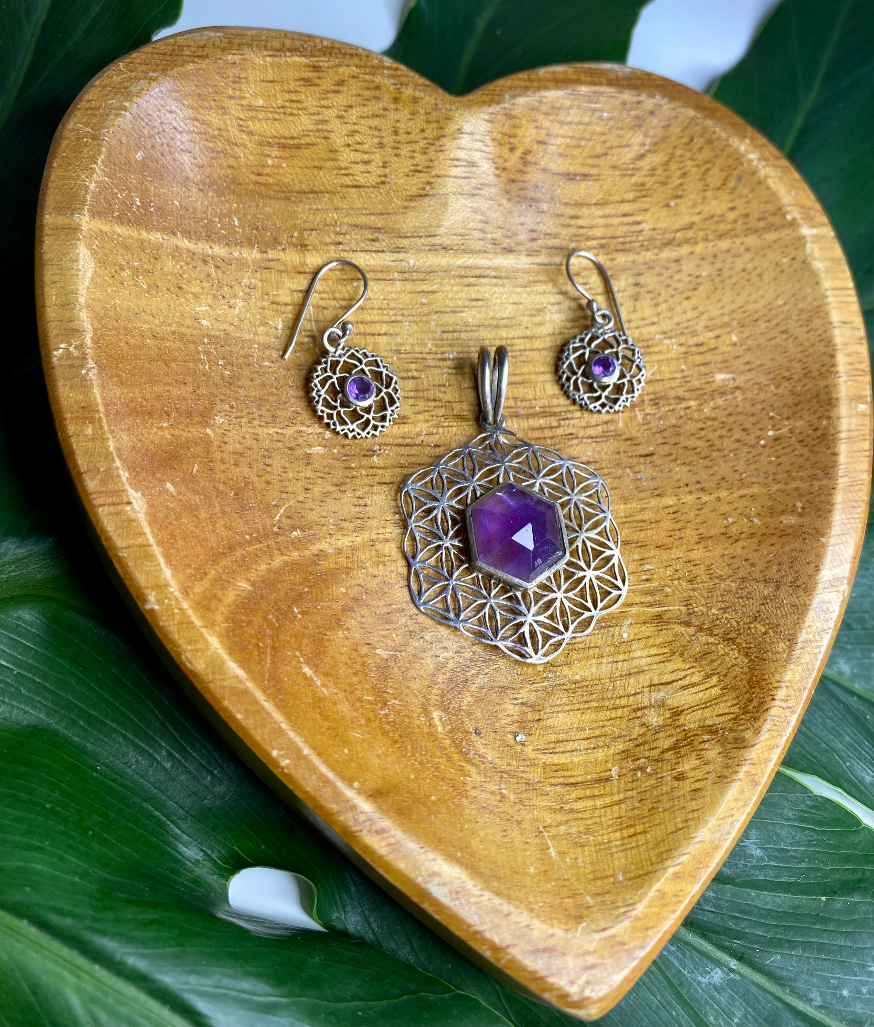 Flower of Life Amethyst Pendant Necklace and Earring Set - Silver Chain Included