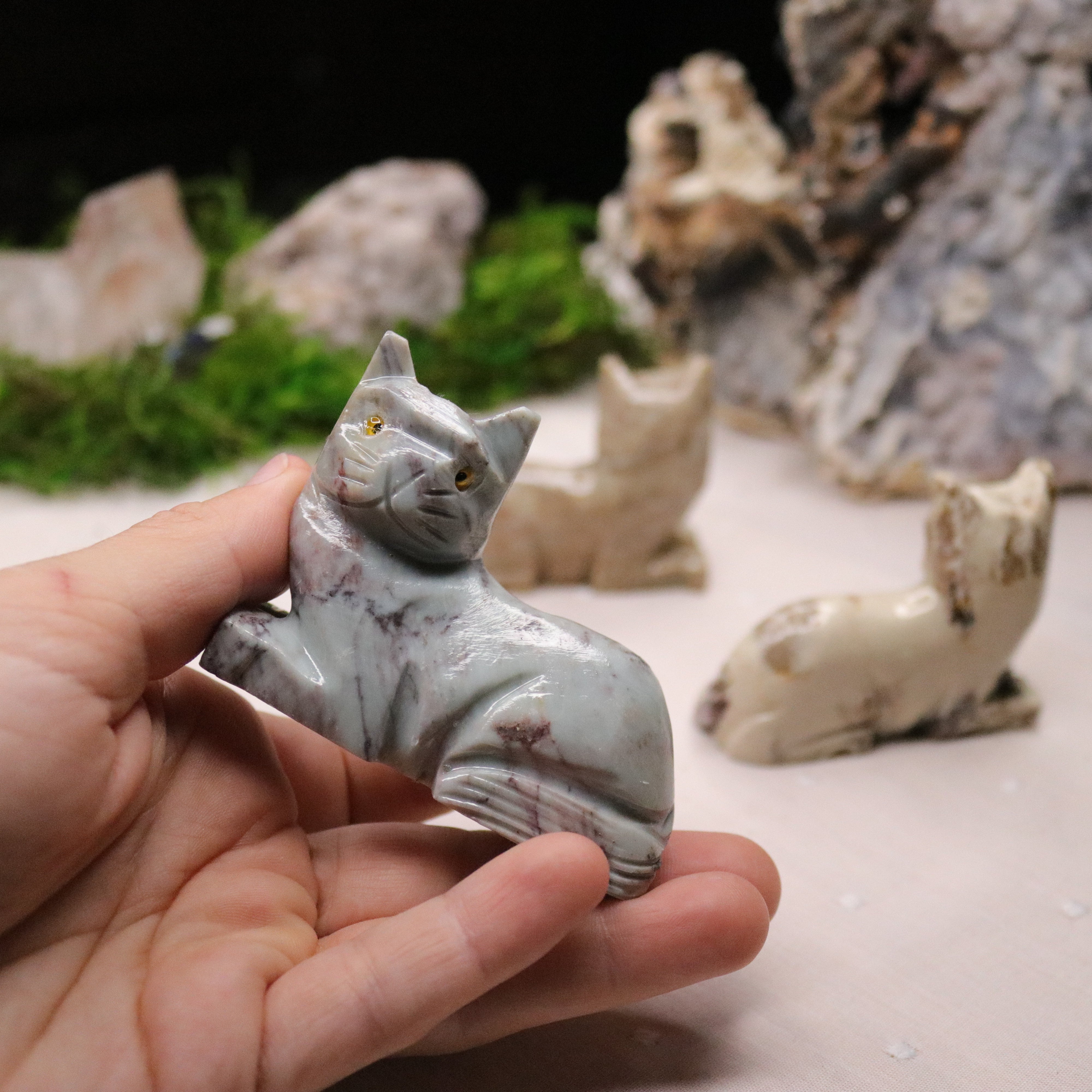 Soap Stone Cat Carving - Earth Family Crystals