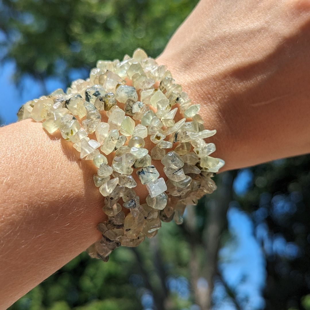 Prehnite Chip Stretchy Bracelet ~ The Healer's Healing Stone ~ Soothing Green Heart Chakra Energies - Earth Family Crystals