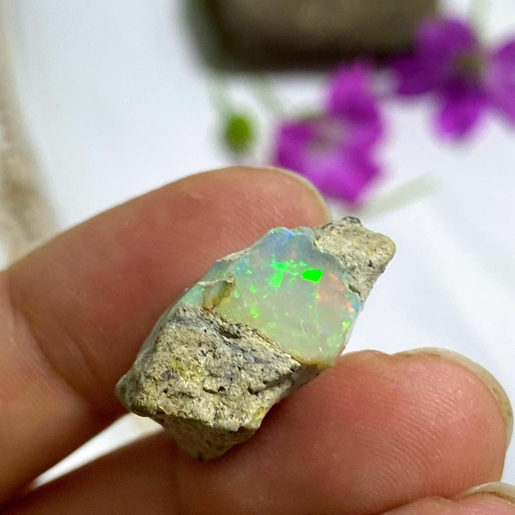 18 CT Flashy Rough Ethiopian Opal Collectors Specimen - Earth Family Crystals