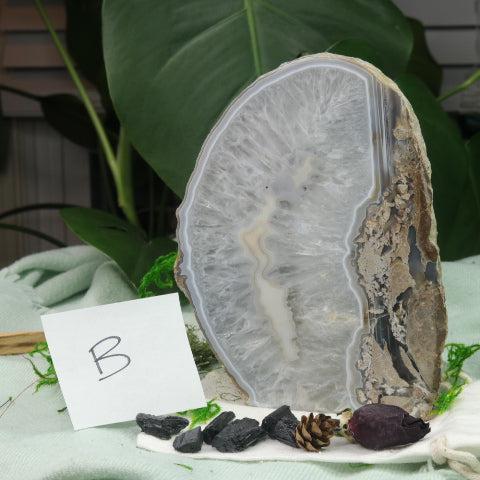 Natural Agate Lamp ~ Earthy Grounding Energy ~ Includes Bulb and Cord Switch - Earth Family Crystals
