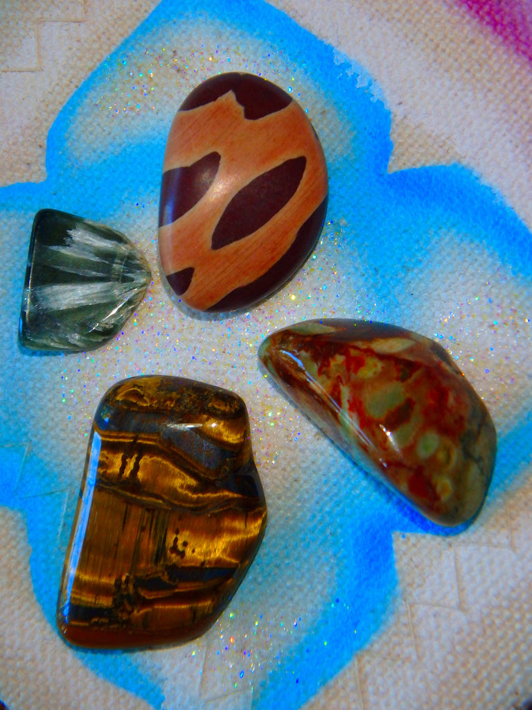 NEW MOON CRYSTAL KIT (Zebra Stone, Rhyolite, Tiger Eye, Seraphinite) - Earth Family Crystals