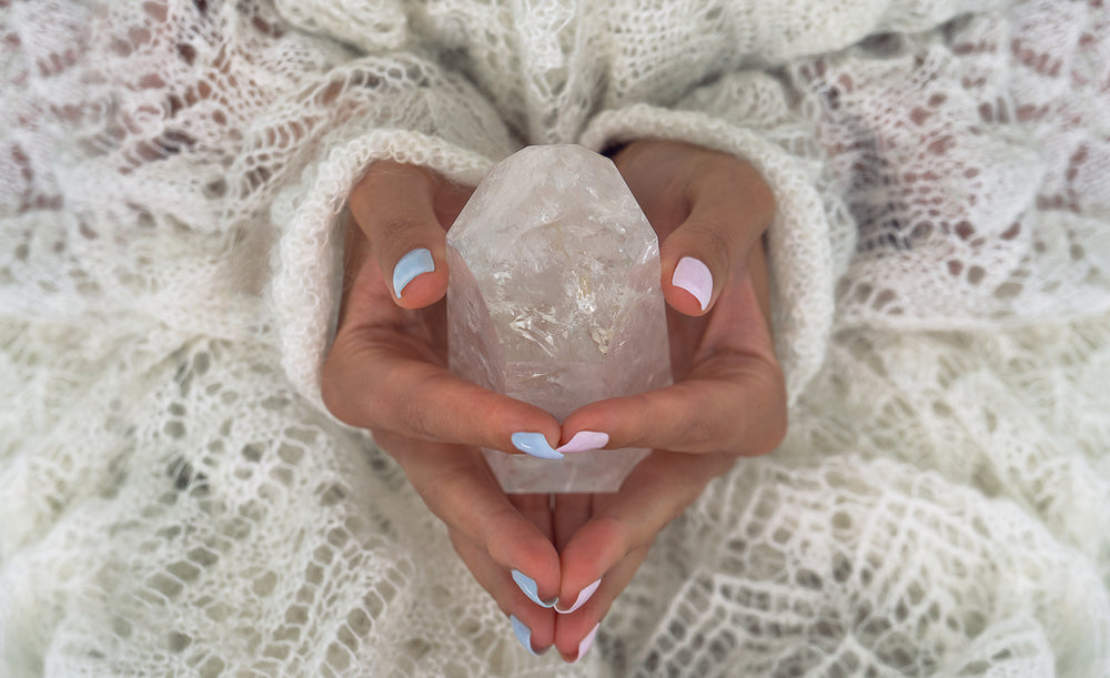How To Meditate Using Crystals