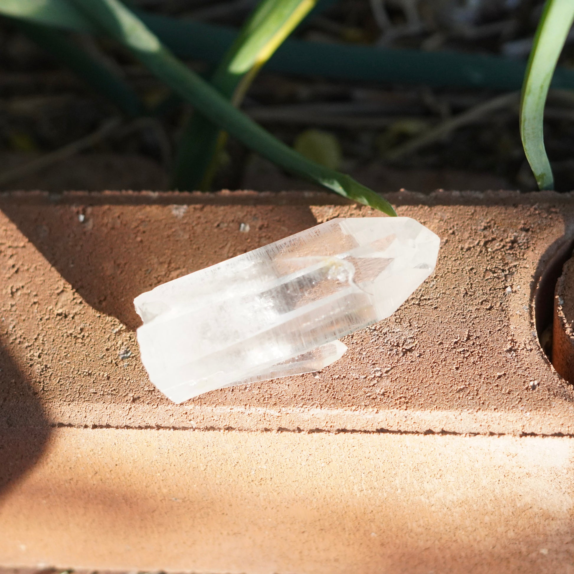 Ultra Clear Quartz Healing Crystals from Arkansas, USA - Medium Points