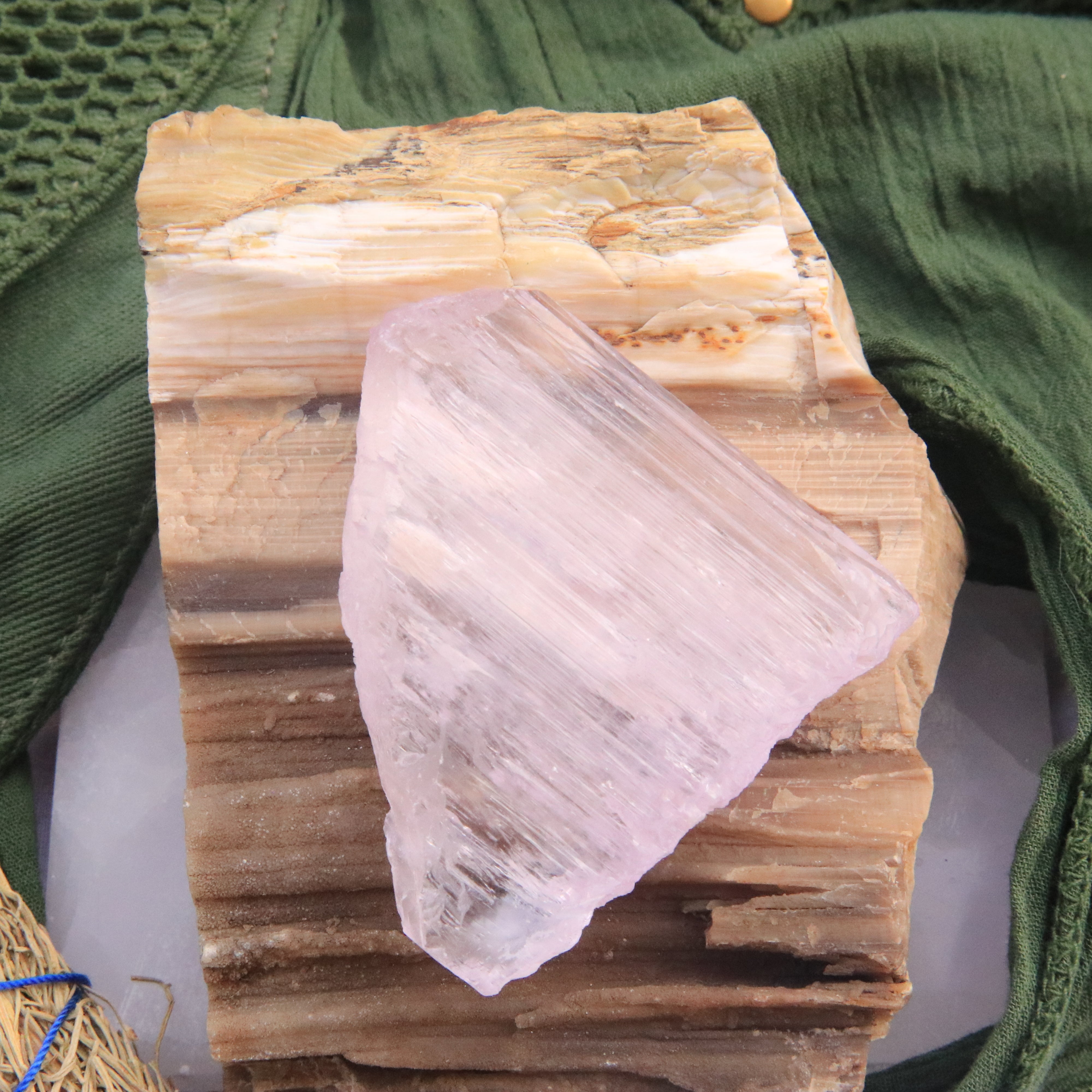 High Grade Terminated Natural Pink Kunzite Crystal