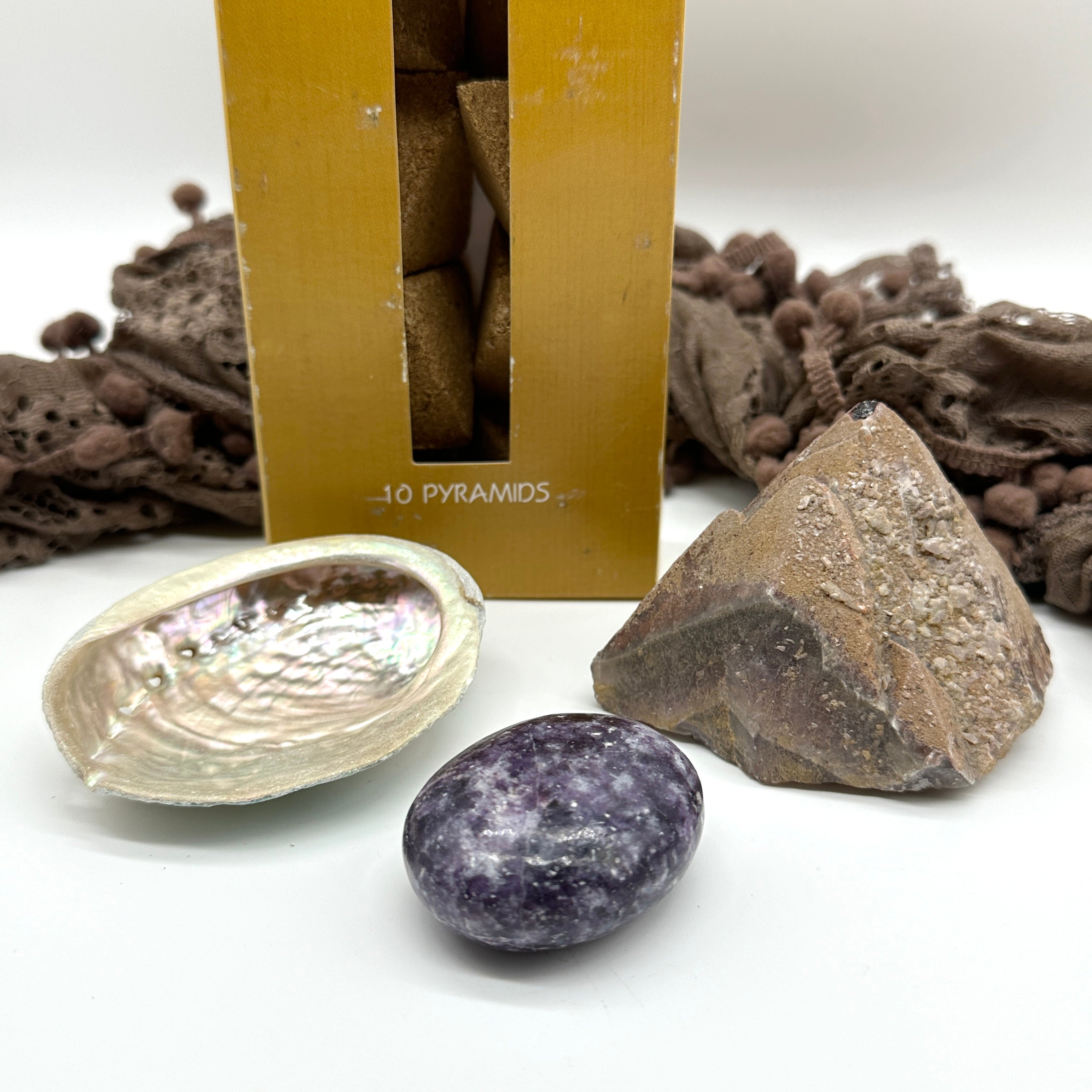 Meditation Kit - Includes Auralite 23 Point, Lepidolite Palm Stone, Palo Santo Pyramids with Abalone Shell