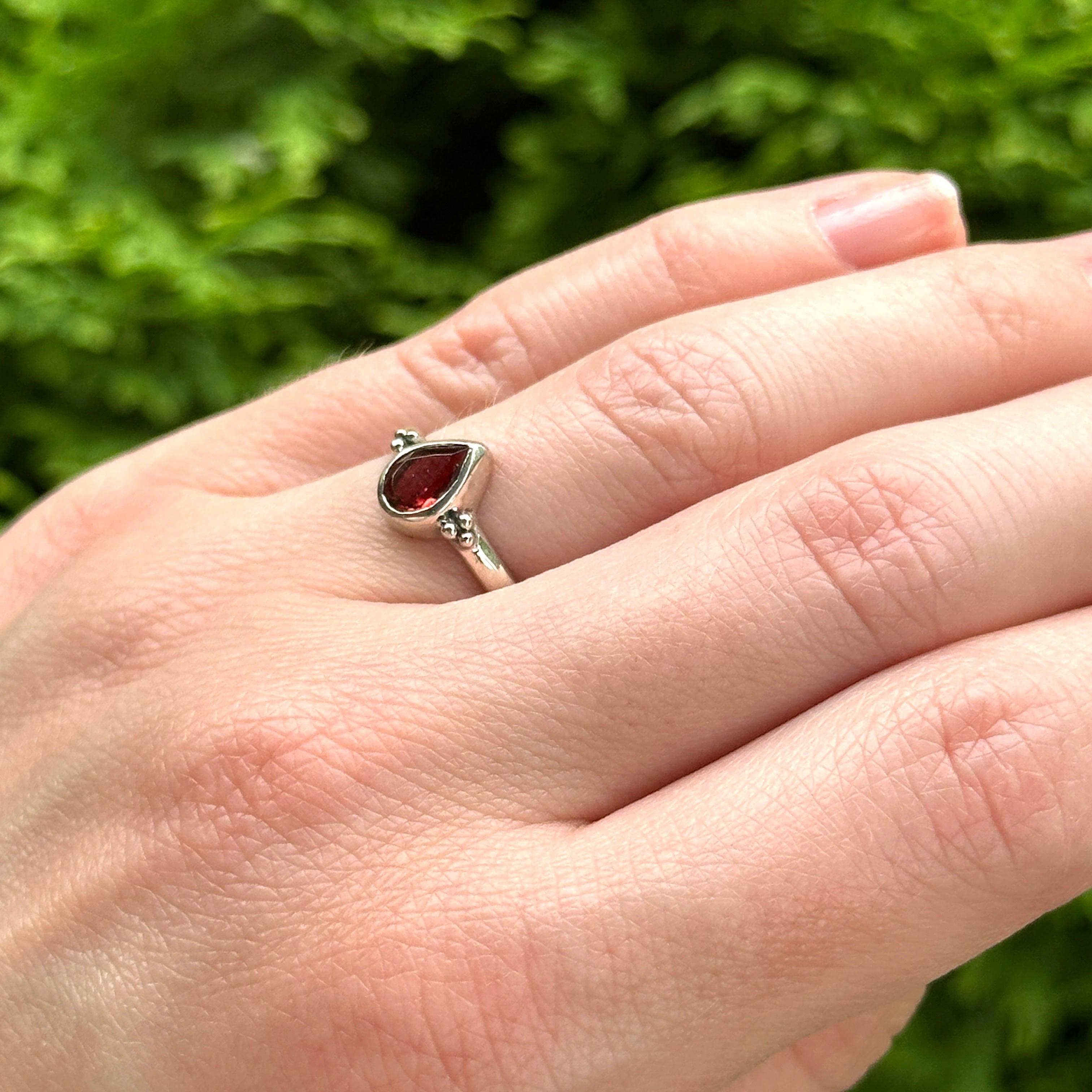 Beautiful Garnet Ring in Sterling Silver Setting ~ Size 6