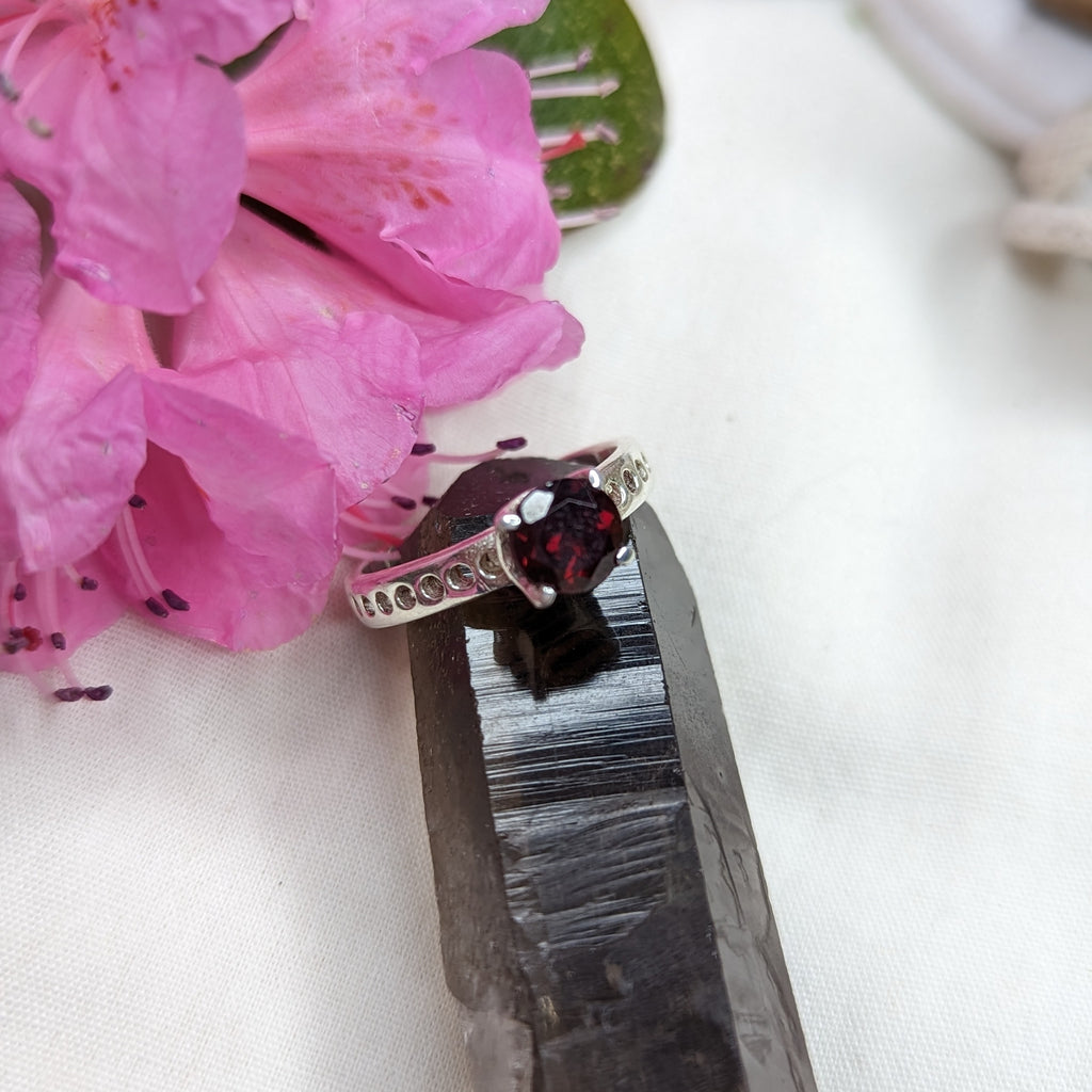 Faceted Garnet Sterling Silver Ring ~ Size 6 - Earth Family Crystals