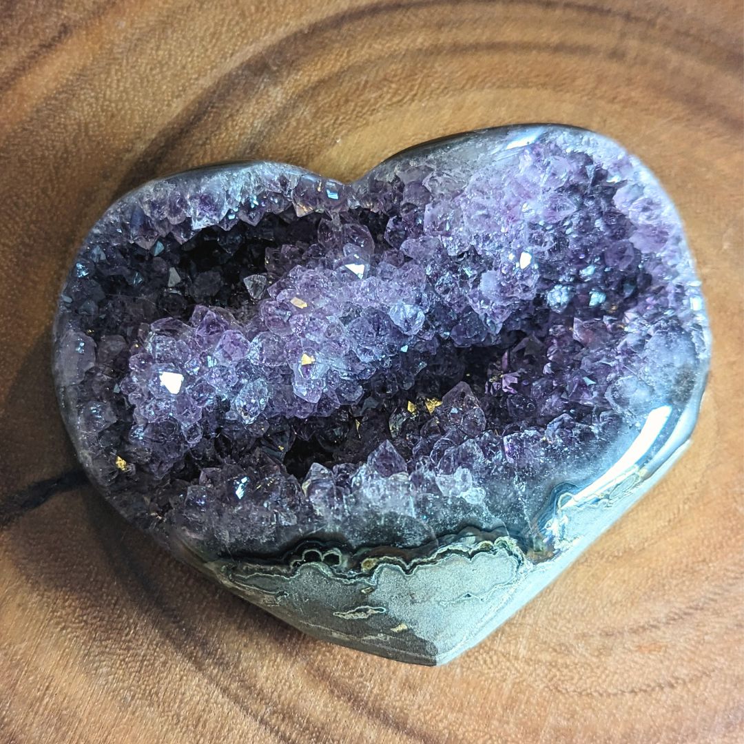 TUSCON MEETS TWILIGHT~ Medium, Natural Uruguay Amethyst Heart Geode Carving - Earth Family Crystals
