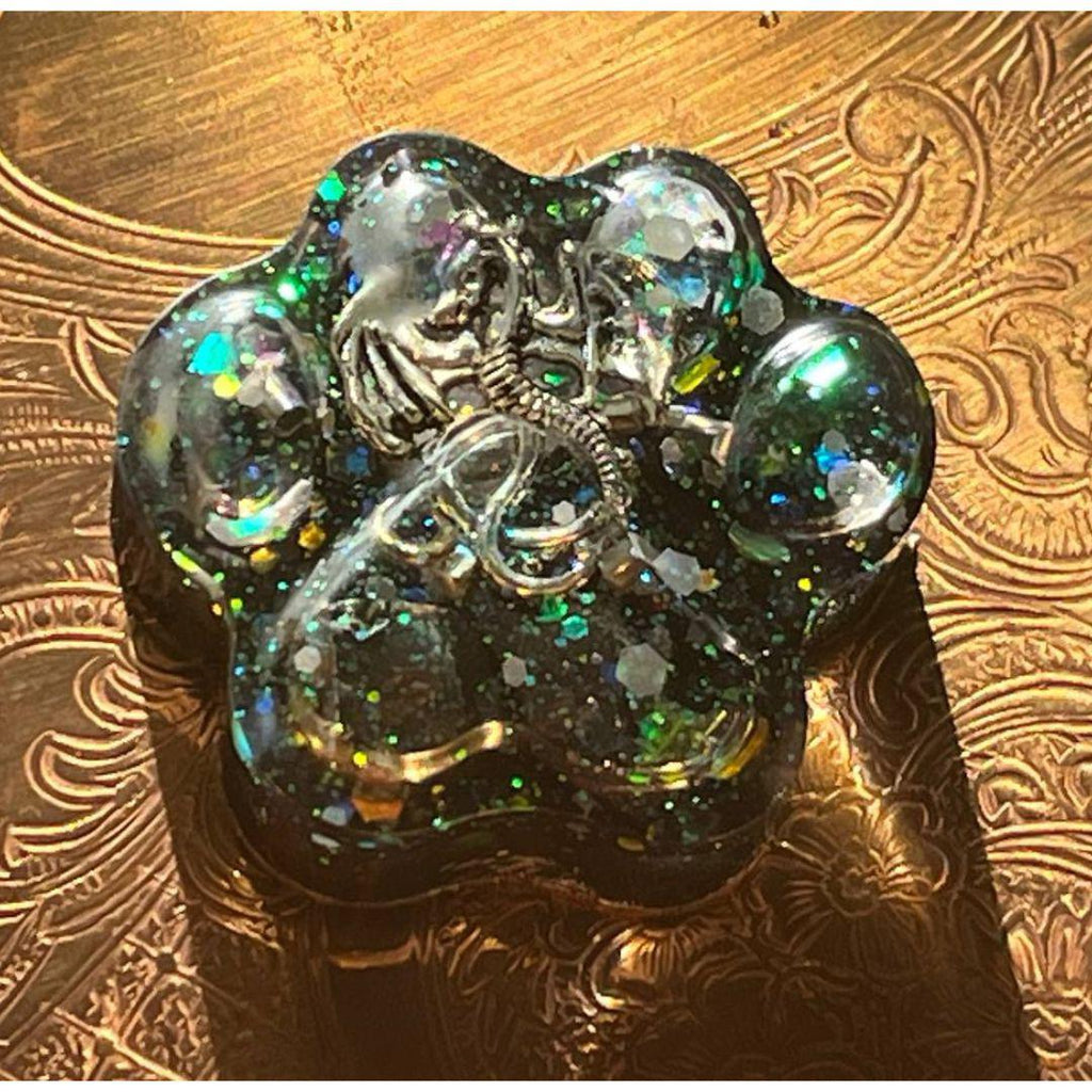Orgonite paw print with Dragon ~Tag with metals and crystals ~ Great for Kids, Pets and Gifting - Earth Family Crystals