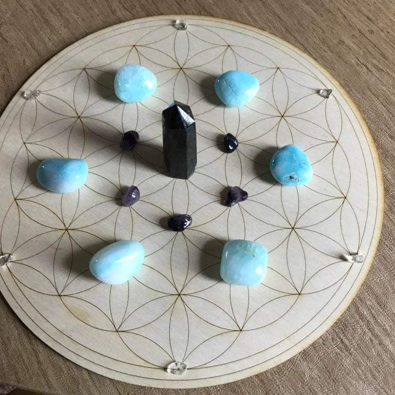 Flower of Life Crystal Grid - Earth Family Crystals