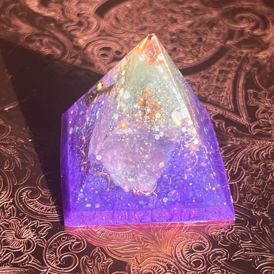 Orgonite Pyramid ~handmade Pyramid with key and loaded with metals and crystals~ Great for EMF protection and Gifting - Earth Family Crystals