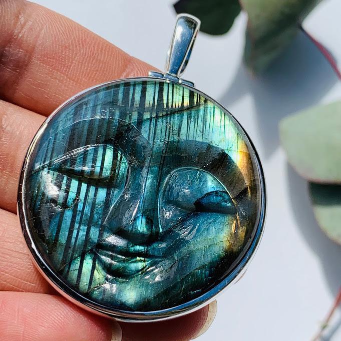 Amazing Tranquil Moon Goddess Face Labradorite Sterling Silver Pendant (Includes Silver Chain) #4 - Earth Family Crystals