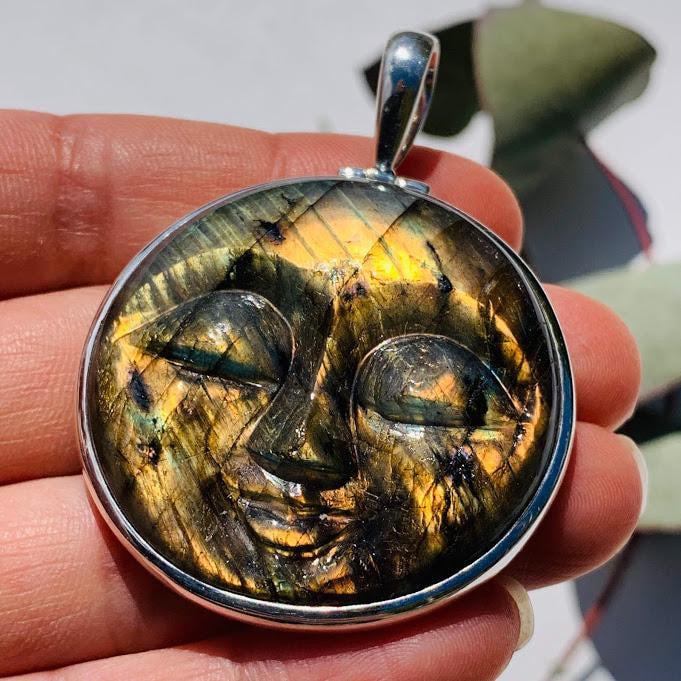 Amazing Tranquil Moon Goddess Face Labradorite Sterling Silver Pendant (Includes Silver Chain) #1 - Earth Family Crystals