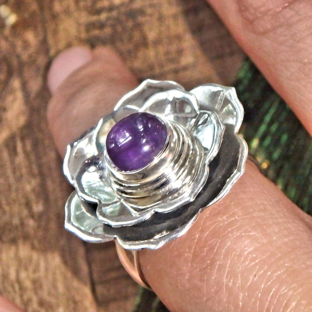 Pretty Statement Flower Amethyst Sterling Silver Ring (Size 7) - Earth Family Crystals