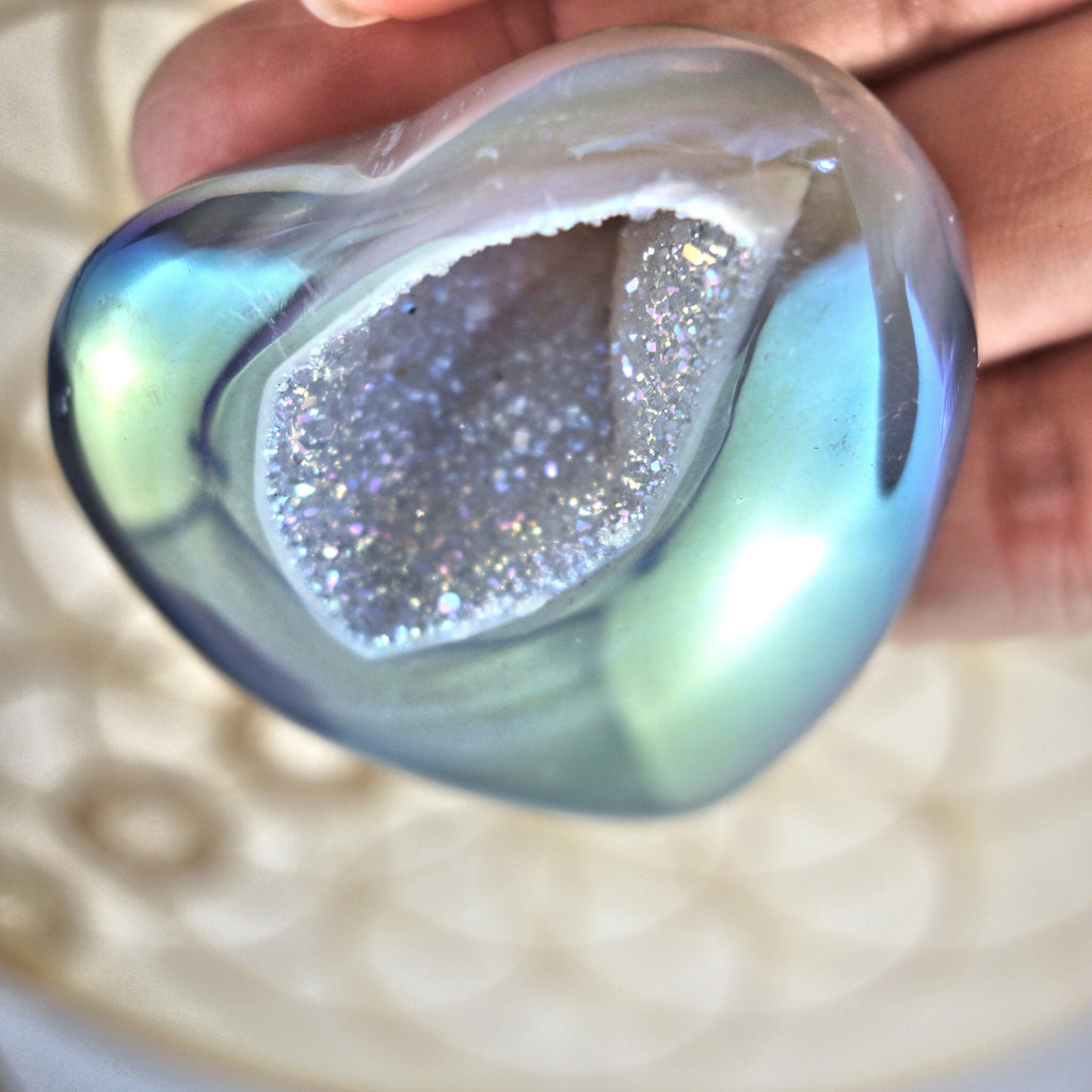 Sparkling & Uplifting Angel Aura & Titanium Druzy Geode Agate Love Heart 4 - Earth Family Crystals