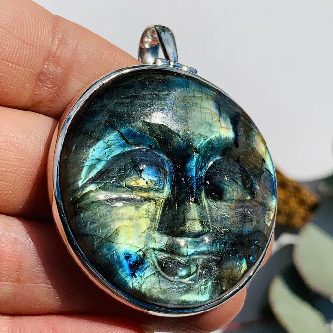 Amazing Tranquil Moon Goddess Face Labradorite Sterling Silver Pendant (Includes Silver Chain) #2 - Earth Family Crystals
