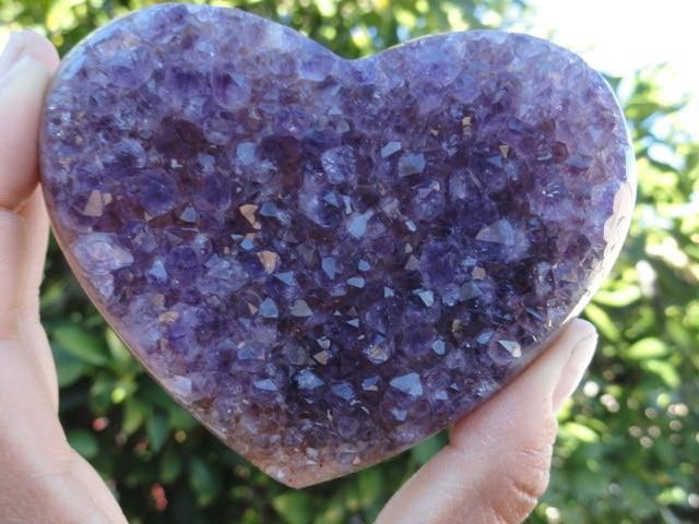 Absolutely Stunning AMETHYST GEMSTONE HEART - Earth Family Crystals