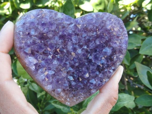 Absolutely Stunning AMETHYST GEMSTONE HEART - Earth Family Crystals