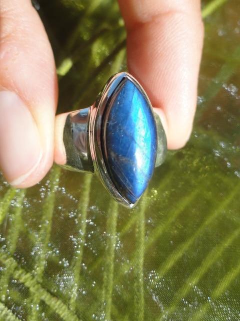 Cobalt Blue Flash LABRADORITE GEMSTONE RING In Sterling Silver  (Size 7.5) - Earth Family Crystals