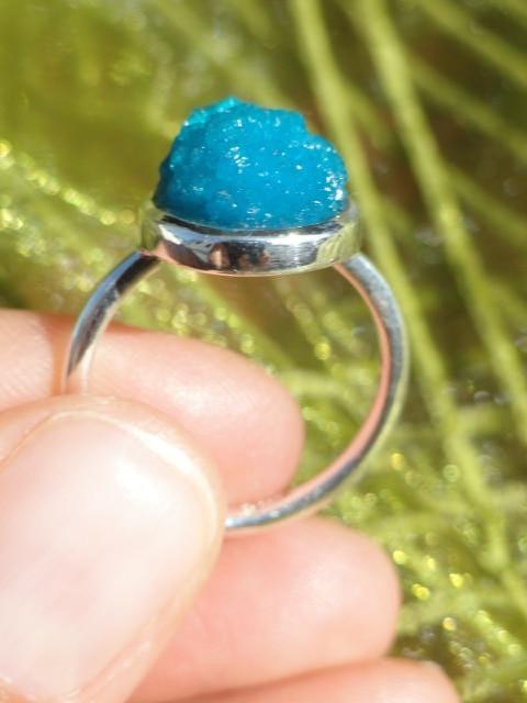 Breathtaking Natural Electric Blue CAVANSITE GEMSTONE RING In Sterling Silver (Size 7) - Earth Family Crystals