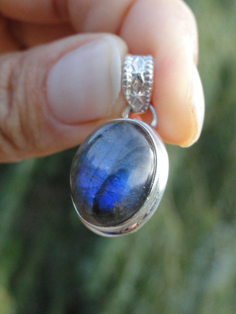 Blue LABRADORITE STERLING SILVER PENDANT (Includes Free Silver Chain) - Earth Family Crystals