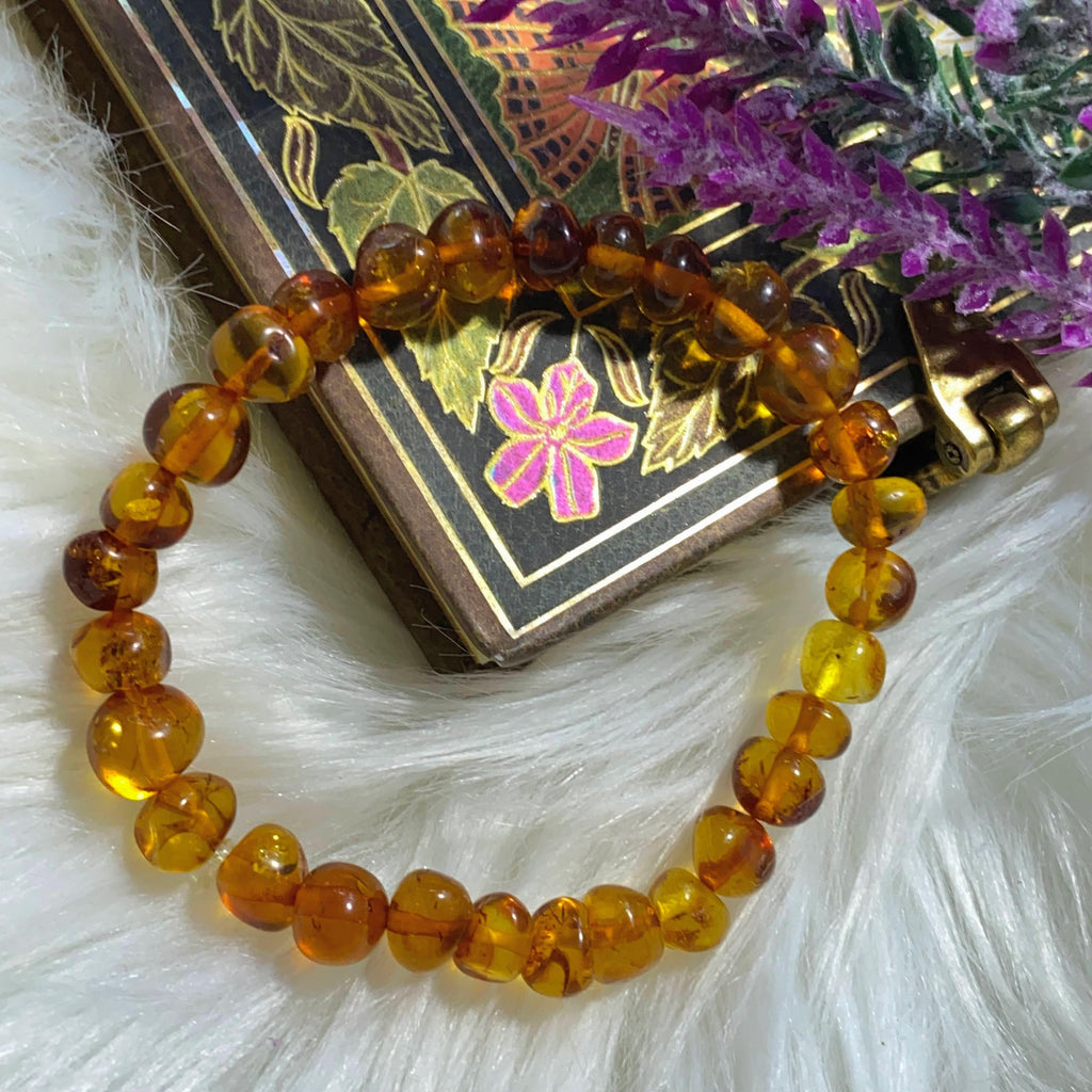 One Lithuanian Baltic Amber Bead Bracelet on Stretchy Cord - Earth Family Crystals