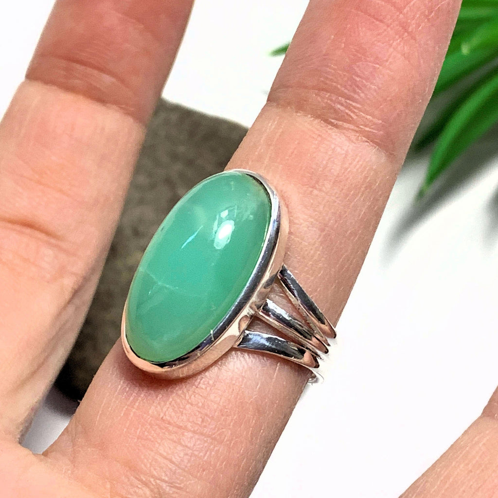 Apple Green Chrysoprase Sterling Silver Gemstone Ring (Size 8) - Earth Family Crystals