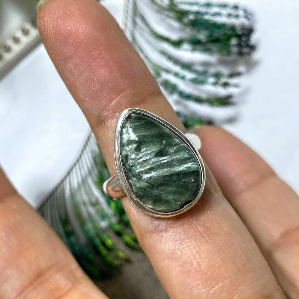 Silvery Angel Wings Seraphinite Ring In Sterling Silver (Size 8) *REDUCED* - Earth Family Crystals