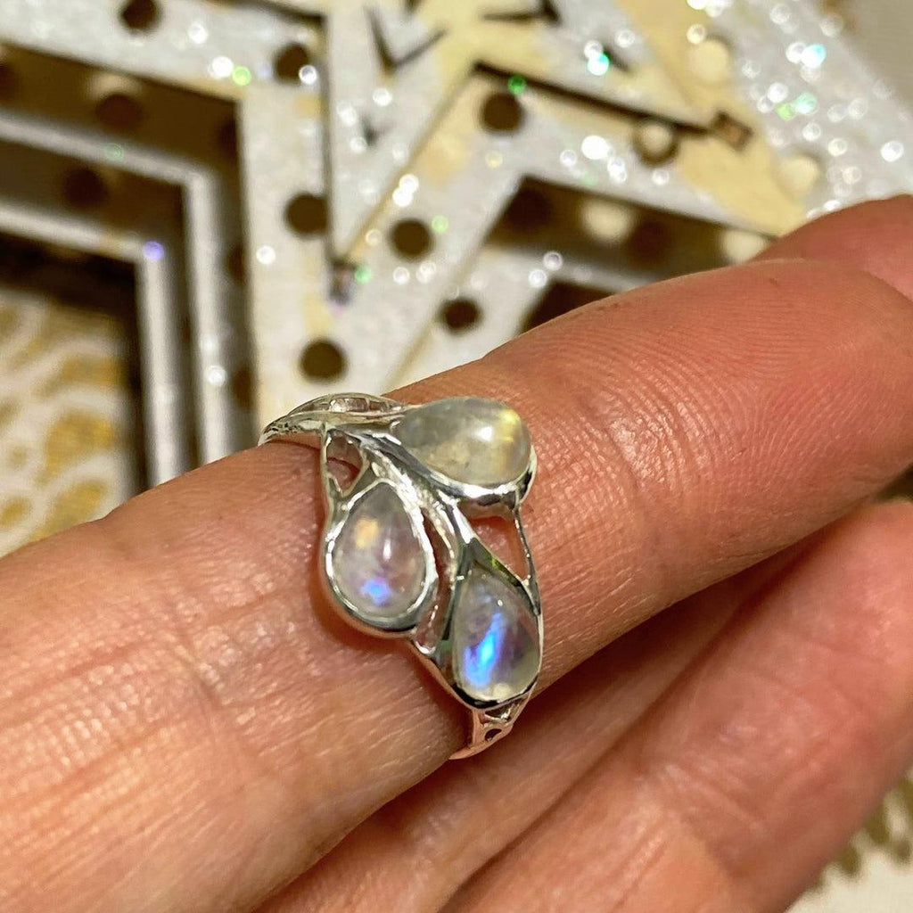 Lovely Rainbow Moonstone Sterling Silver Ring (Size 6) - Earth Family Crystals