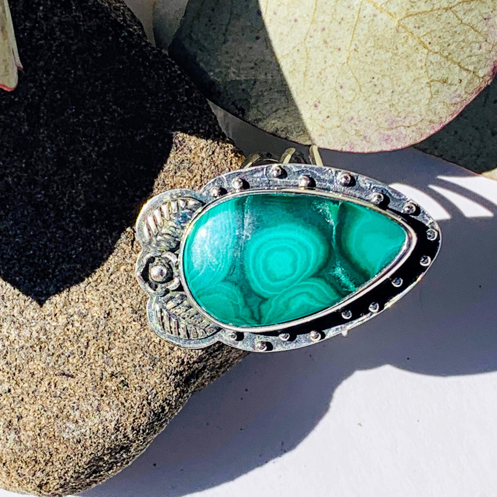 Chunky Flower Design~ Delightful Green Patterns Malachite Sterling Silver Ring (Size 8.5) - Earth Family Crystals