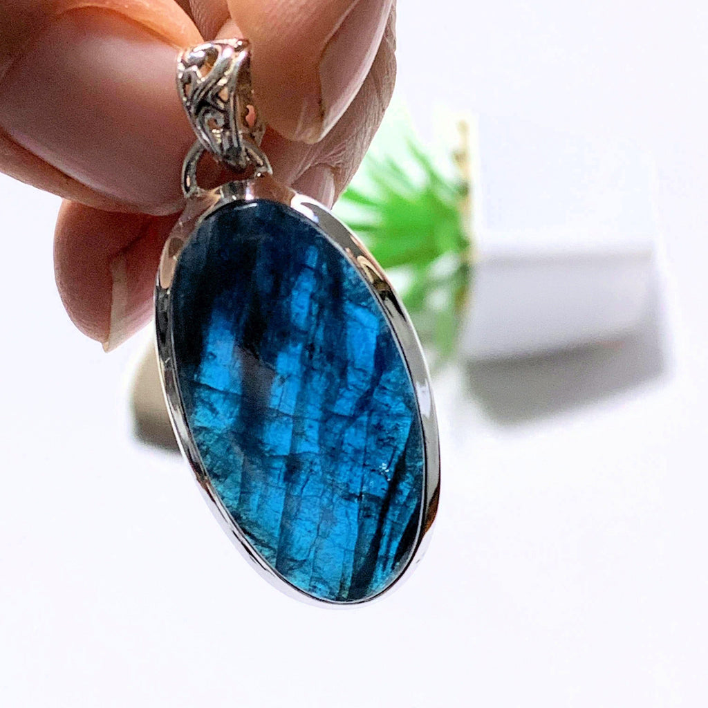 Incredible Electric Blue Apatite Sterling Silver Pendant (Includes Silver Chain) #1 - Earth Family Crystals