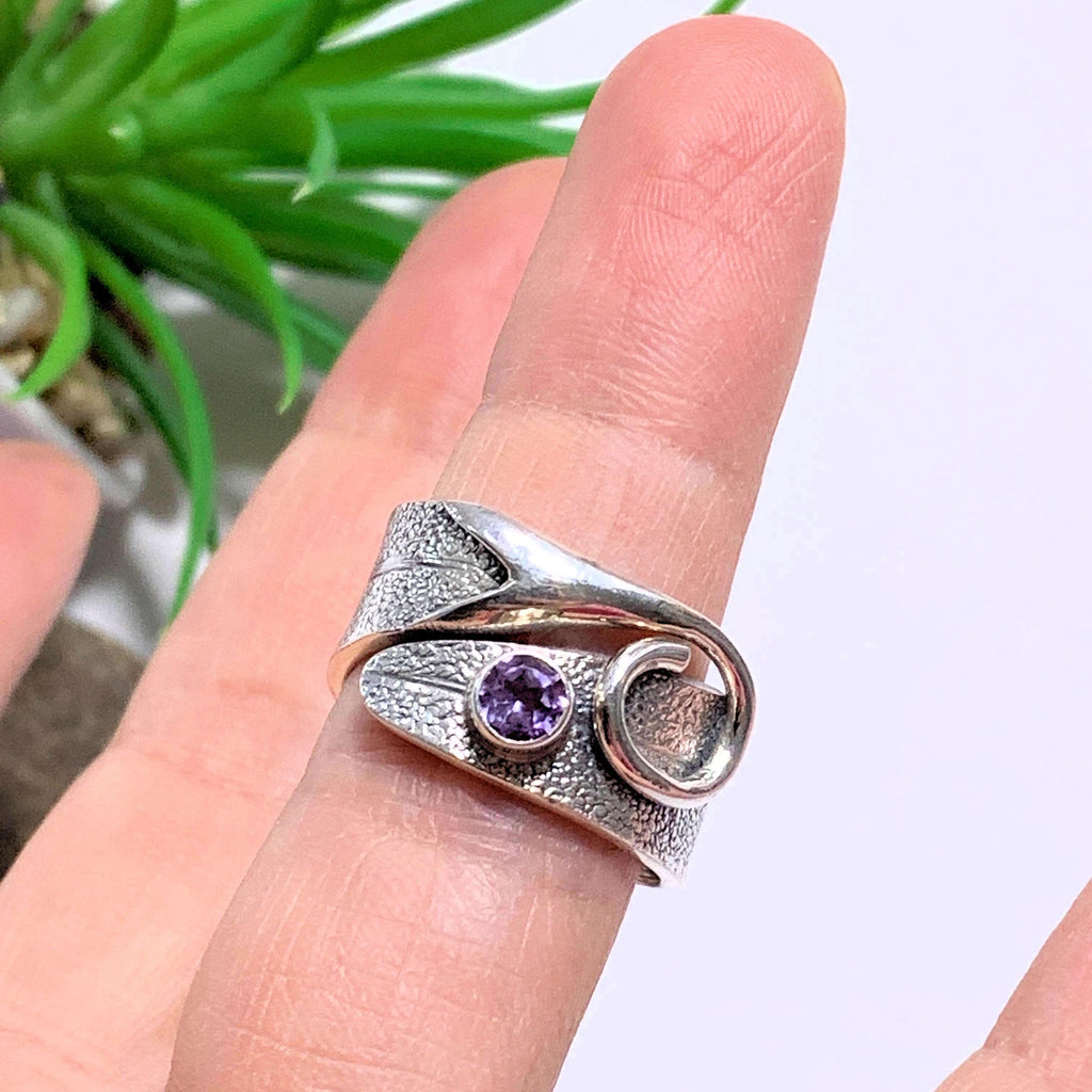 Cute Lavender Purple Faceted Amethyst Sterling Silver Ring (Size 8) - Earth Family Crystals