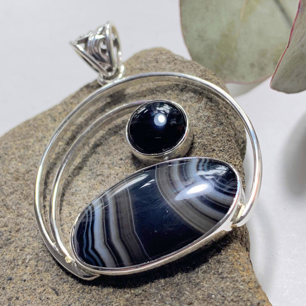 Lovely Patterns Botswana Agate & Black Onyx Sterling Silver Pendant (Includes Silver Chain) - Earth Family Crystals
