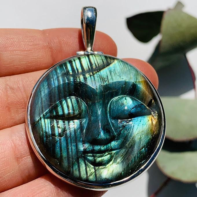 Amazing Tranquil Moon Goddess Face Labradorite Sterling Silver Pendant (Includes Silver Chain) #4 - Earth Family Crystals