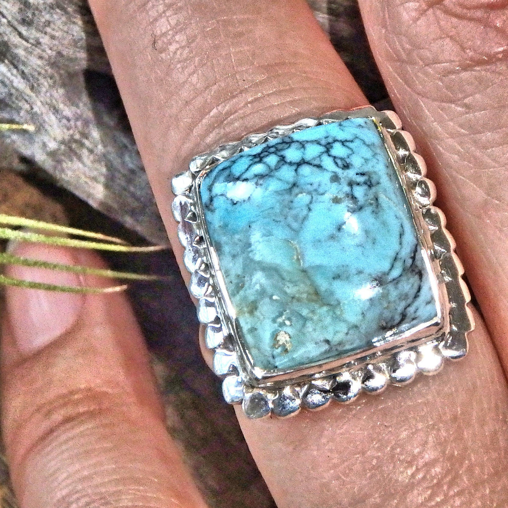 Stunning Blue Kingman Turquoise Sterling Silver Ring (Size 6) - Earth Family Crystals