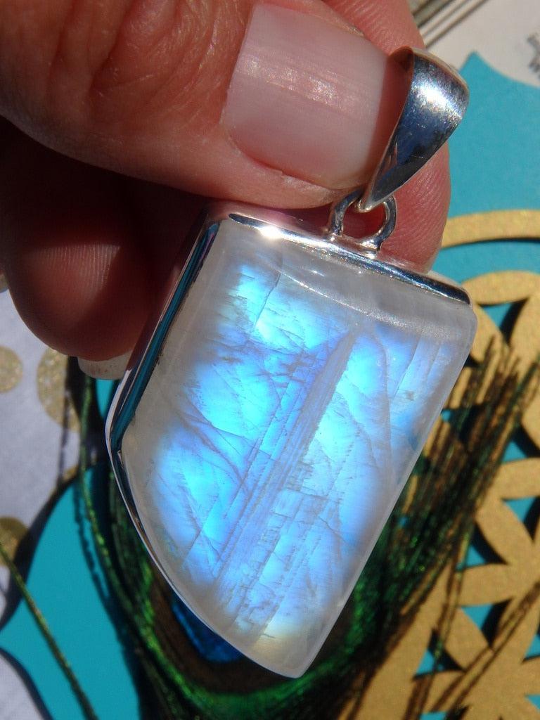 Gorgeous & Chunky~ Incredible Blue Flashes Rainbow Moonstone Pendant In Sterling Silver (Includes Silver Chain) - Earth Family Crystals