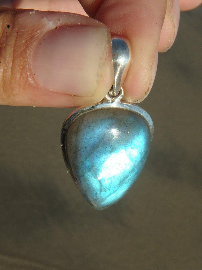 Beautiful Blue Flash LABRADORITE GEMSTONE PENDANT In Sterling Silver (Includes Silver Chain) - Earth Family Crystals
