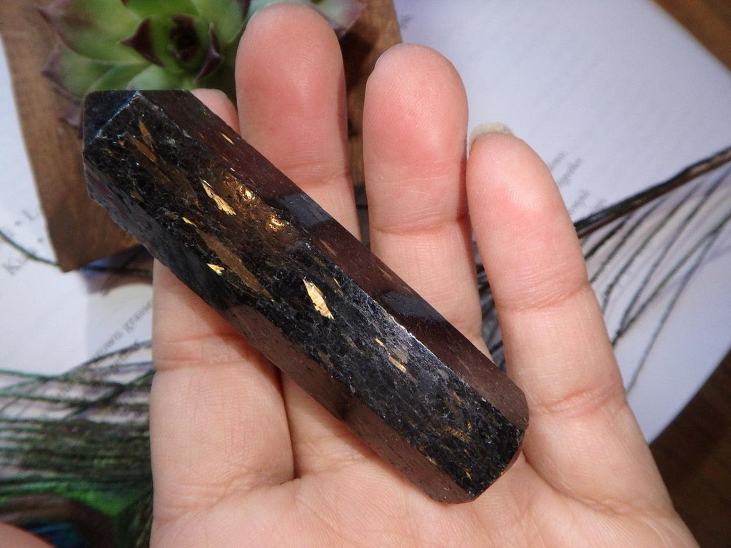 Extreme Flash! Genuine GREENLAND NUUMMITE WAND - Earth Family Crystals