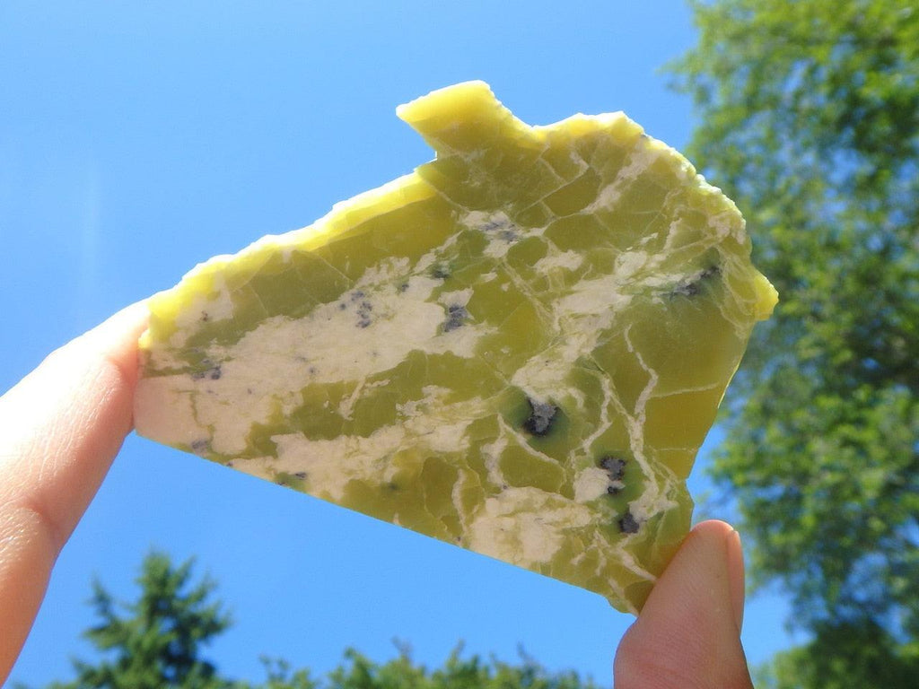 LIME GREEN HEALERITE HANDHELD SLICE* - Earth Family Crystals