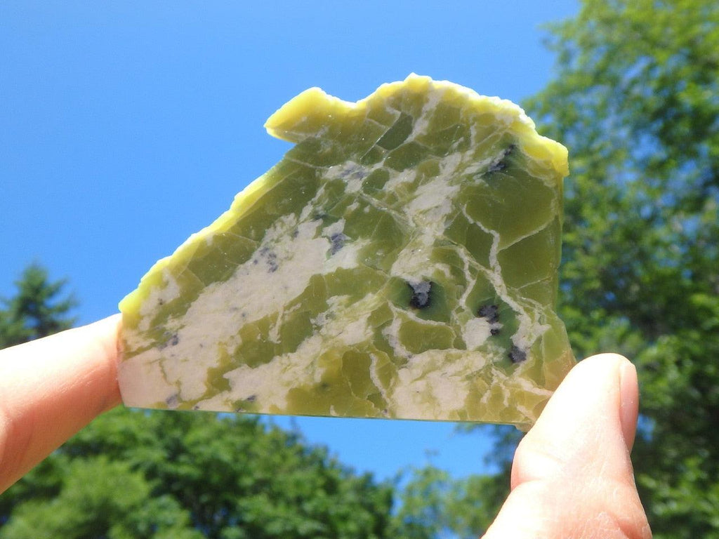 LIME GREEN HEALERITE HANDHELD SLICE* - Earth Family Crystals