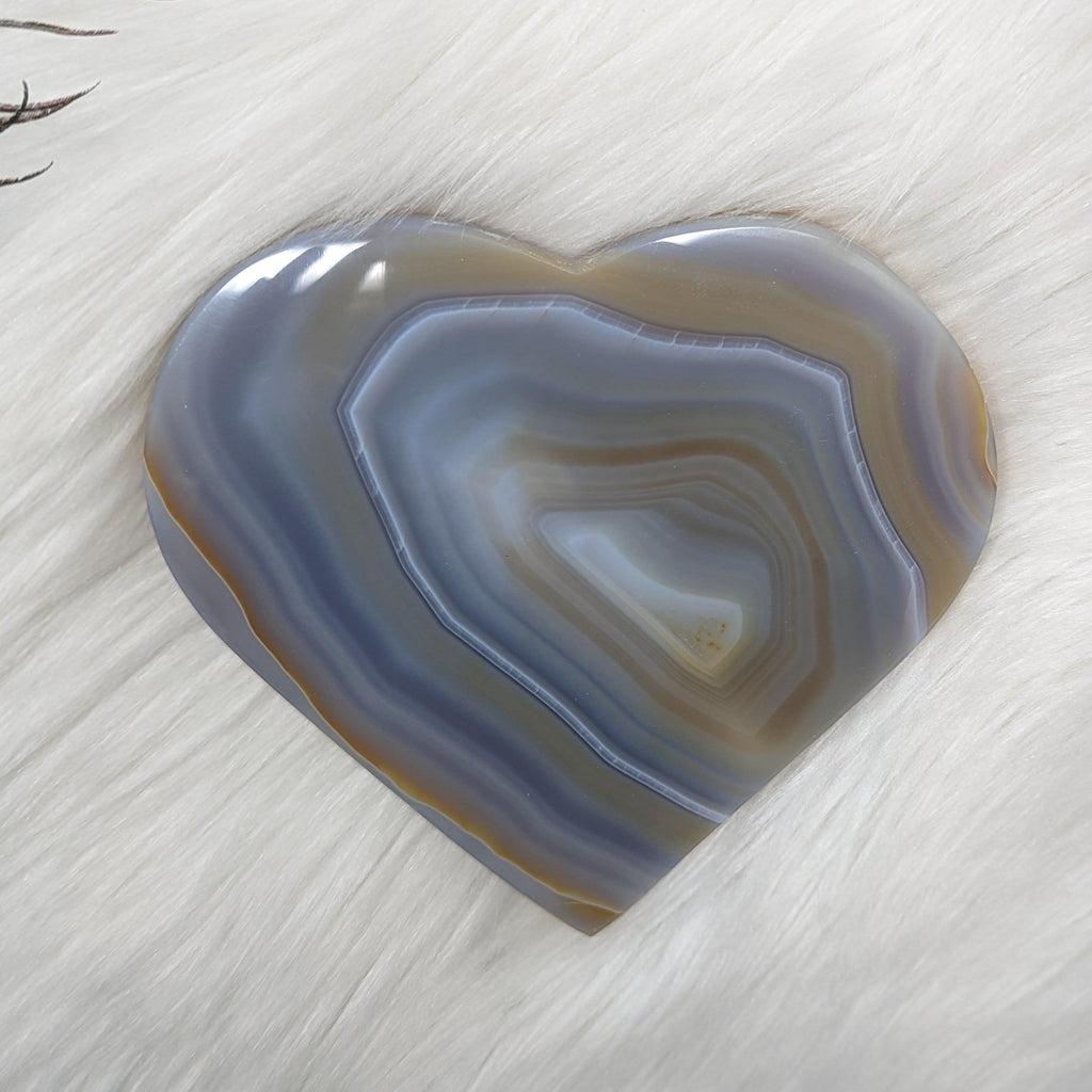Medium Natural Agate Heart Carving ~ Brazil ~ STUNNING BLUE, TAN & WHITE BANDING - Earth Family Crystals