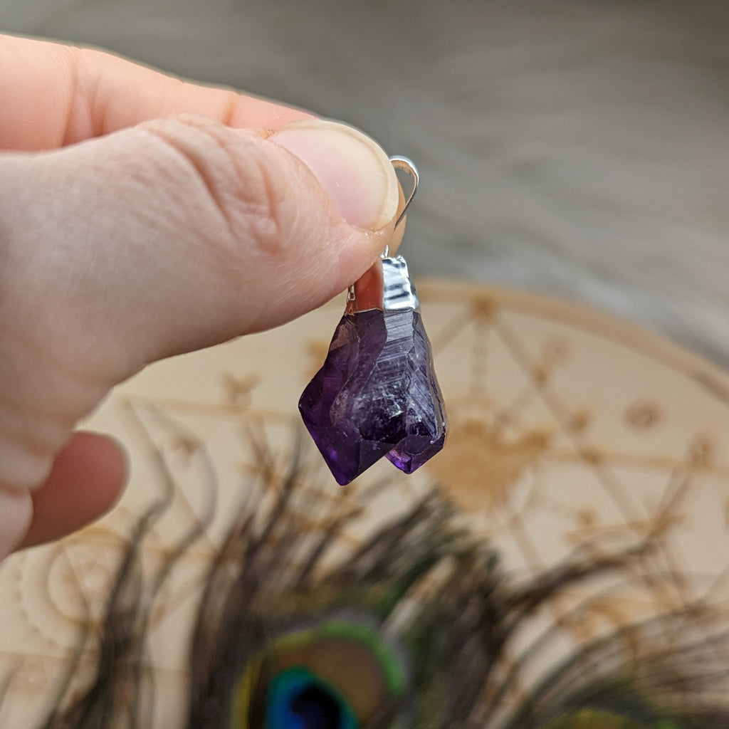 Amethyst Point Sterling Silver Pendant (Includes Silver Chain) - Earth Family Crystals