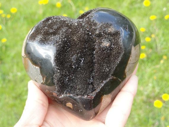 SEPTARIAN DRAGON HEART~ Stone of Grounding & Shielding of the physical, mental, & emotional bodies - Earth Family Crystals