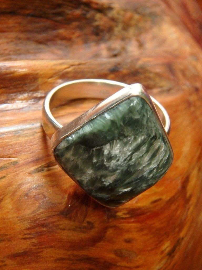 Cool Free-Form Shaped Seraphinite Ring In Sterling Silver (Size 9.5) - Earth Family Crystals