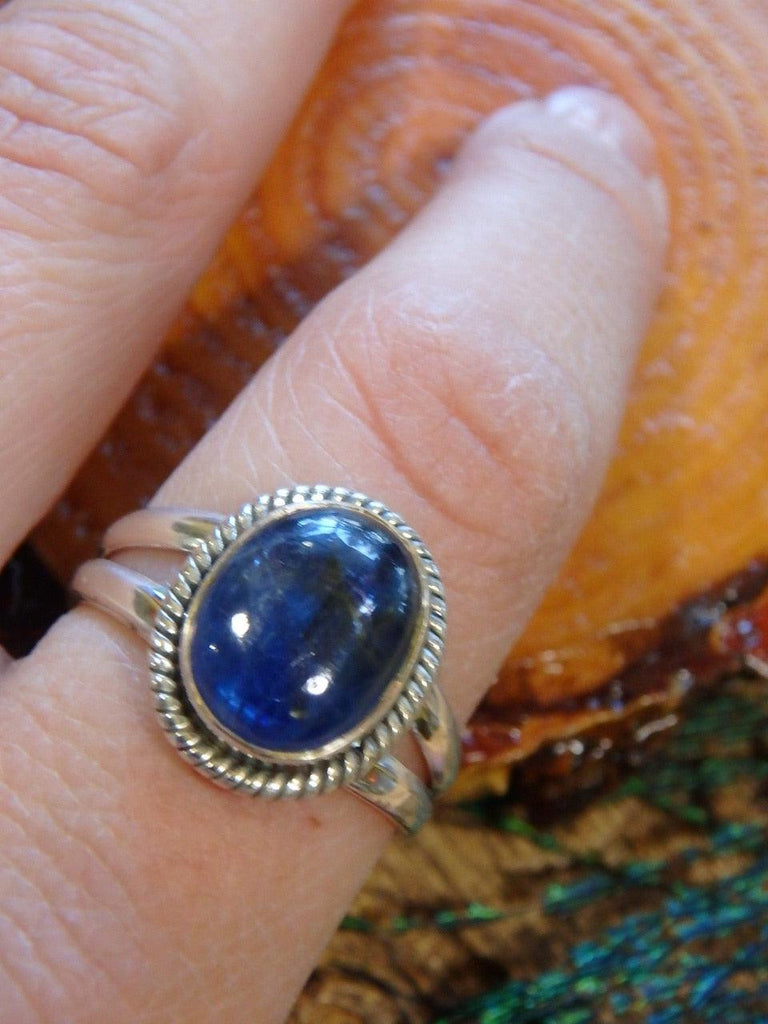 Incredible Gemmy Deep Blue Kyanite Ring In Sterling Silver (Size 9) - Earth Family Crystals