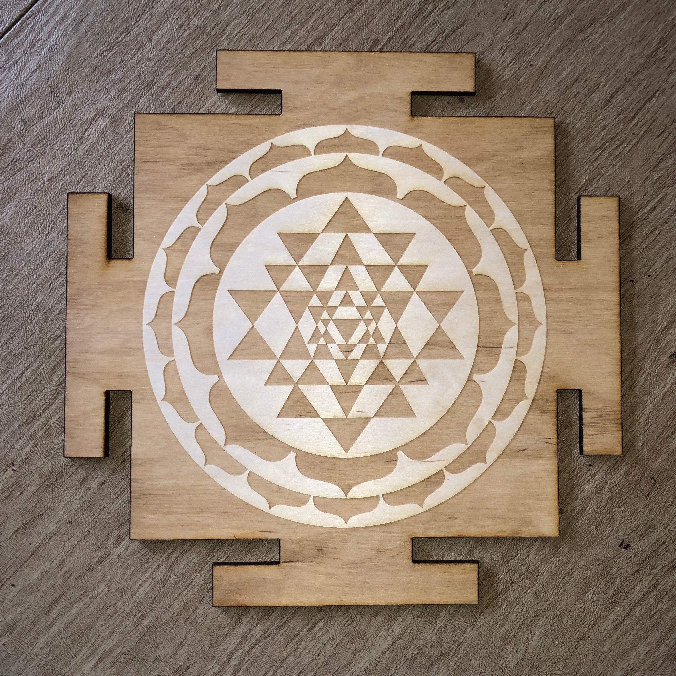 Sri Yantra Crystal Grid #3 - Earth Family Crystals