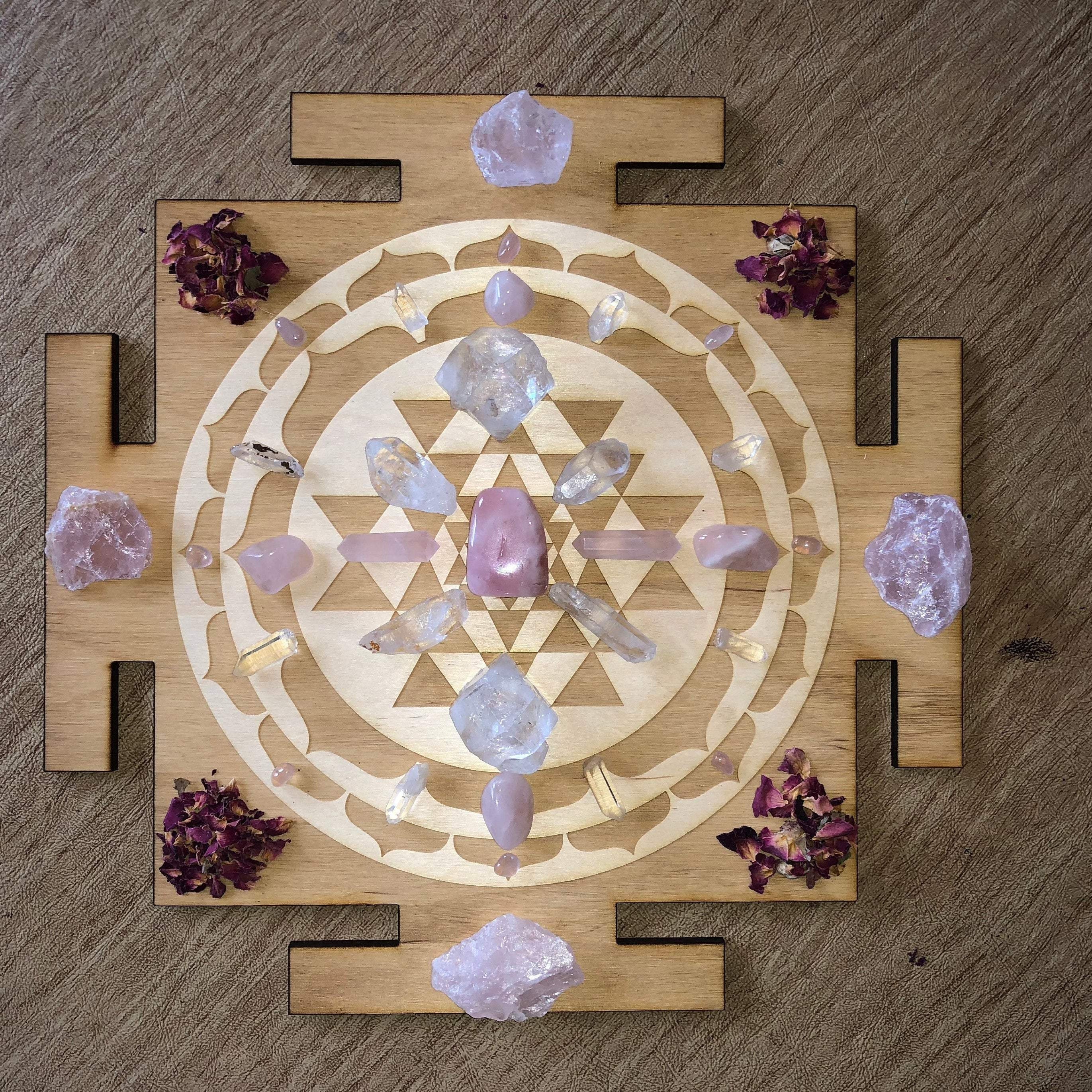 Sri Yantra Crystal Grid #3 - Earth Family Crystals