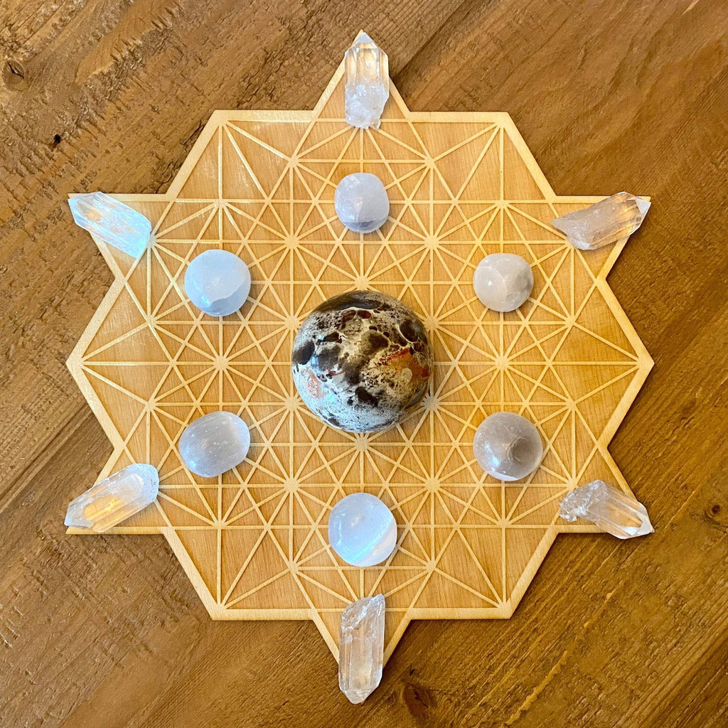 Tetrahedron Sphere Holder Crystal Grid - Earth Family Crystals