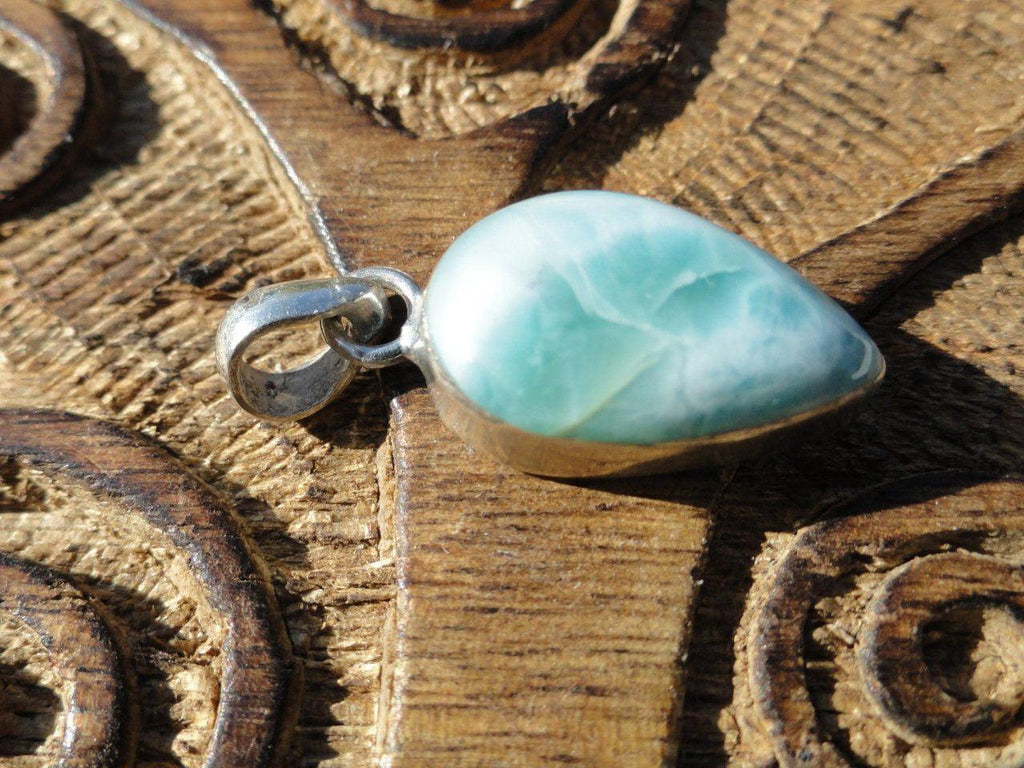 Ocean Blue LARIMAR PENDANT In Sterling Silver ~Connects To Divine Feminine, Calms fears, Relieves stress.*(Includes Silver Chain) - Earth Family Crystals